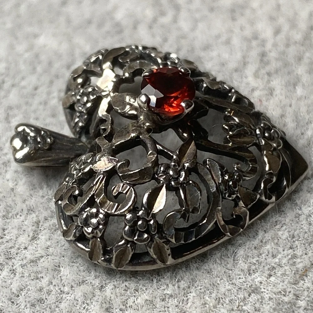 Vintage Sterling Silver & Red Garnet Filigree Heart Pendant Goth Victorian Witch